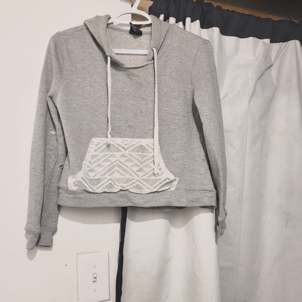 Hard candy brand sweater Size S